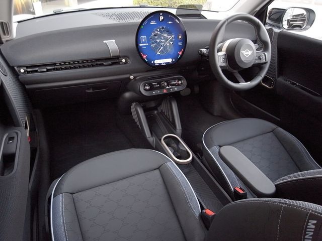 BMW MINI COOPER 2025 Image 31
