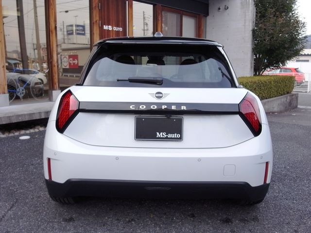 BMW MINI COOPER 2025 Image 31