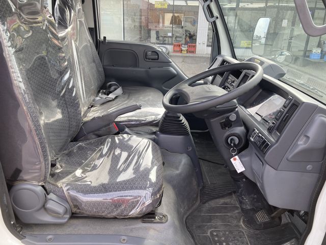 ISUZU ELF 2019 Image 31