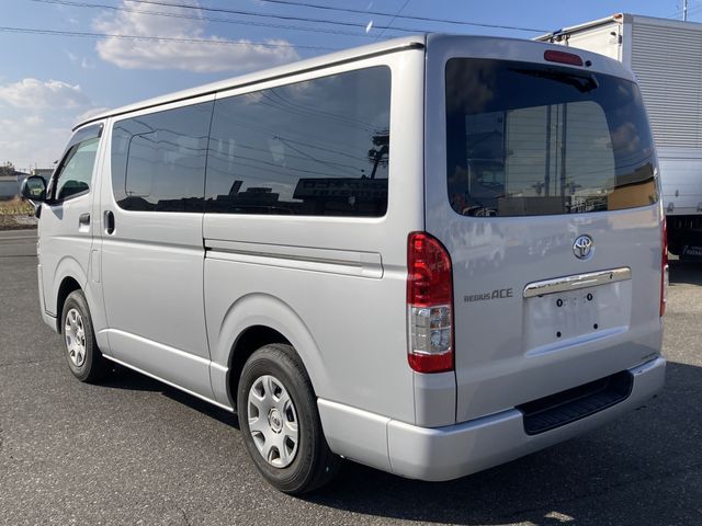 TOYOTA REGIUSACE VAN 1.25T 2019 Image 31