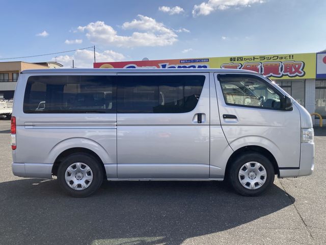 TOYOTA REGIUSACE VAN 1.25T 2019 Image 31