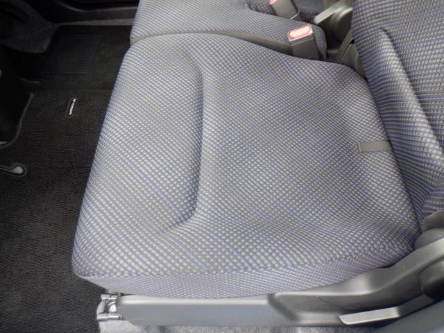 SUZUKI WAGON R 2021 Image 31