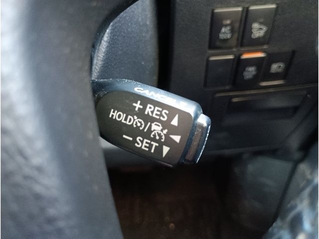 TOYOTA VELLFIRE  HYBRID 4WD 2018 Image 31