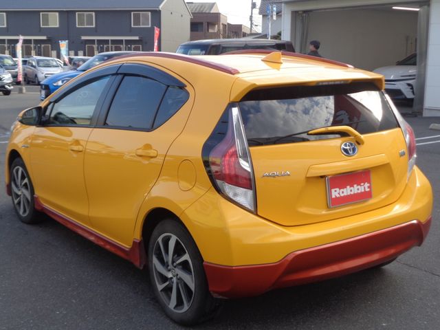 TOYOTA AQUA 2015 Image 31