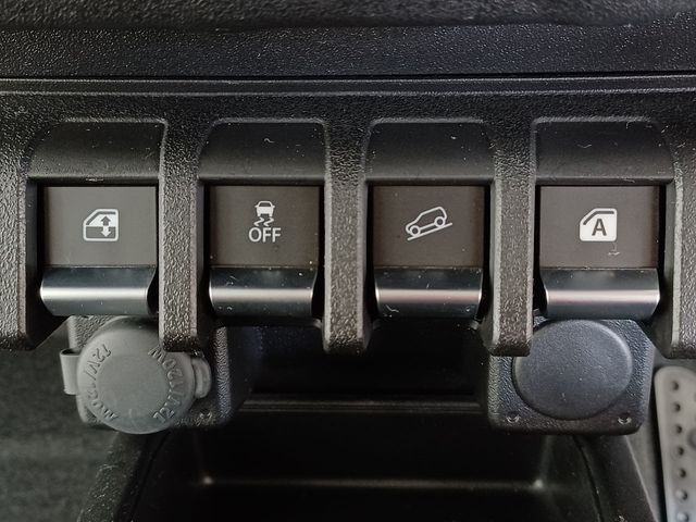 SUZUKI JIMNY 4WD 2024 Image 31