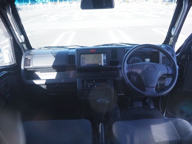 DAIHATSU HIJET TRUCK 4WD 2016 Image 31