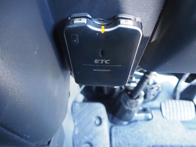 DAIHATSU HIJET TRUCK 4WD 2016 Image 31