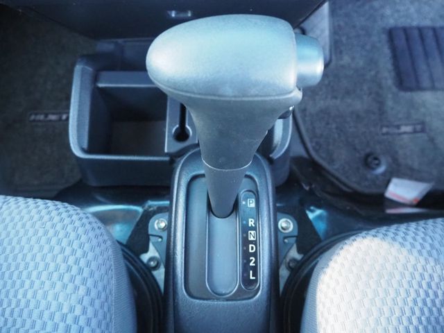 DAIHATSU HIJET TRUCK 4WD 2016 Image 31