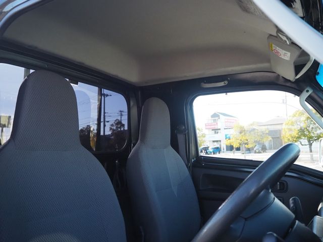 DAIHATSU HIJET TRUCK 4WD 2016 Image 31