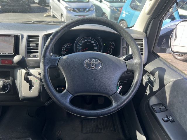 TOYOTA HIACE WAGON 4WD 2013 Image 31