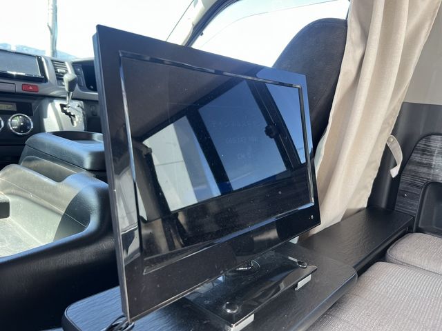 TOYOTA HIACE WAGON 4WD 2013 Image 31