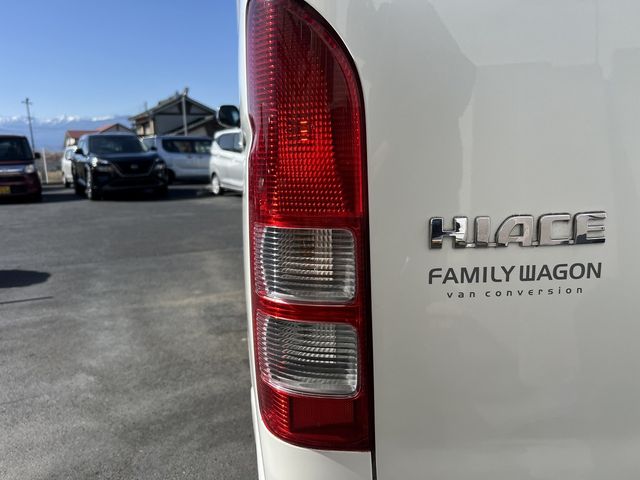 TOYOTA HIACE WAGON 4WD 2013 Image 31