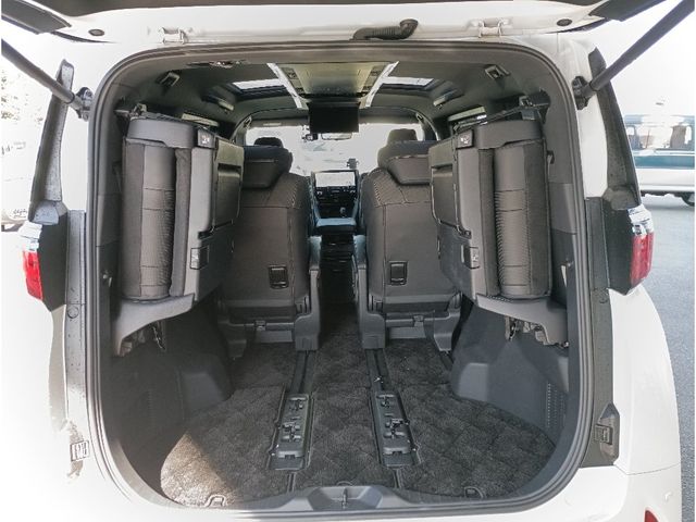 TOYOTA ALPHARD HYBRID 4WD 2023 Image 31