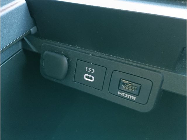 TOYOTA ALPHARD HYBRID 4WD 2023 Image 31