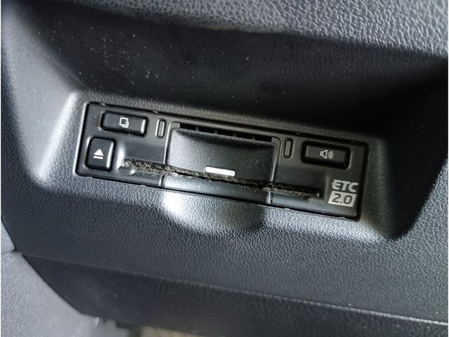 TOYOTA ALPHARD HYBRID 4WD 2023 Image 31