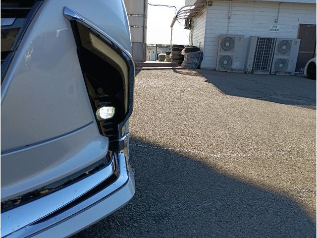 TOYOTA ALPHARD HYBRID 4WD 2023 Image 31