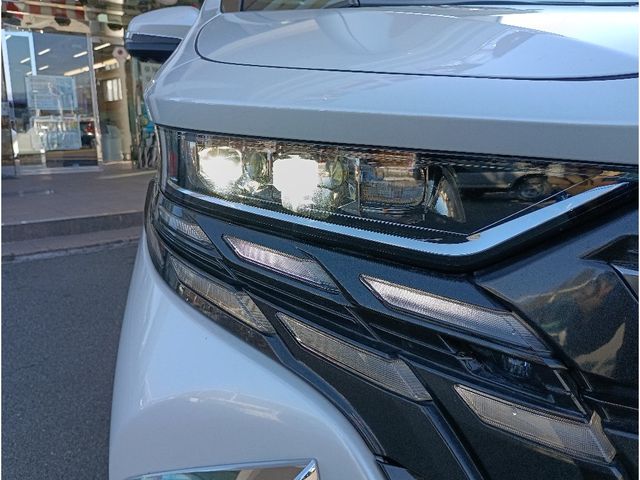 TOYOTA ALPHARD HYBRID 4WD 2023 Image 31