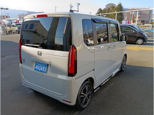 HONDA N BOX 2025 Image 31