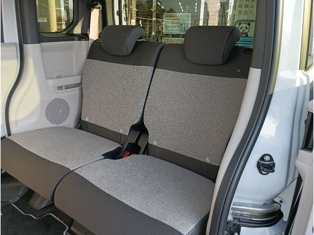 HONDA N BOX 2025 Image 31