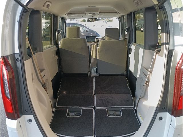 HONDA N BOX 2025 Image 31