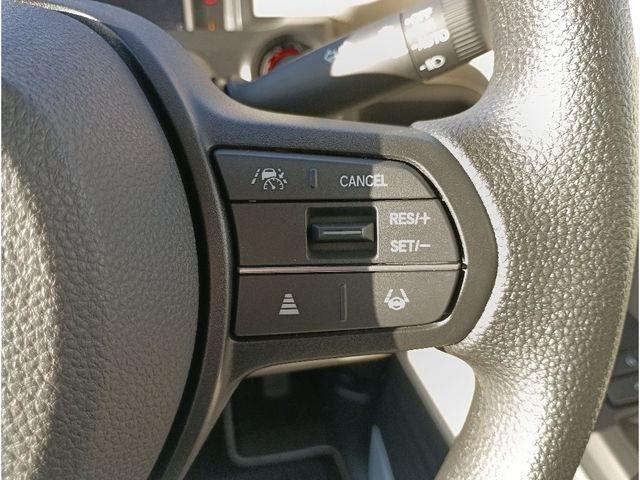 HONDA N BOX 2025 Image 31