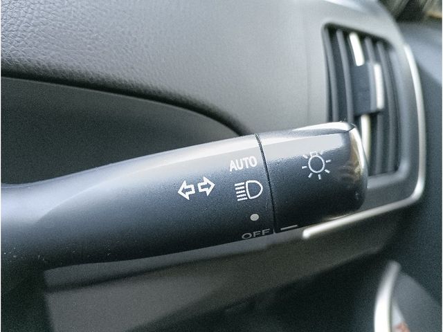 TOYOTA PRIUS PHV 2014 Image 31