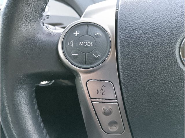 TOYOTA PRIUS PHV 2014 Image 31