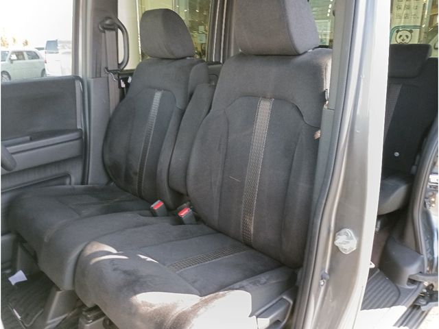 HONDA N BOX CUSTOM 2019 Image 31