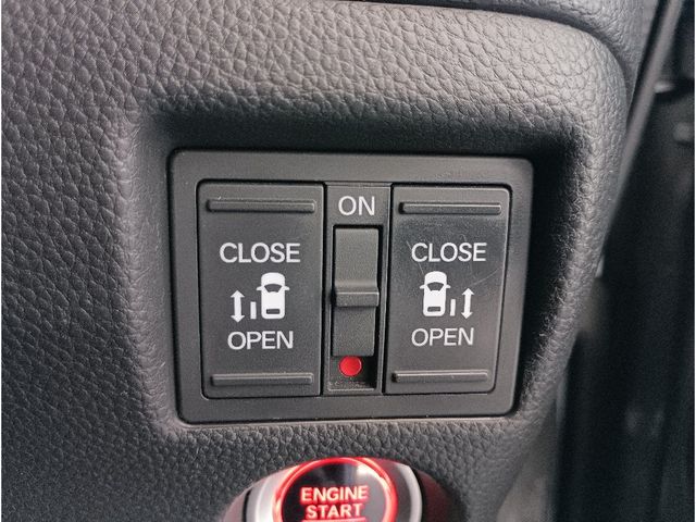 HONDA N BOX CUSTOM 2019 Image 31