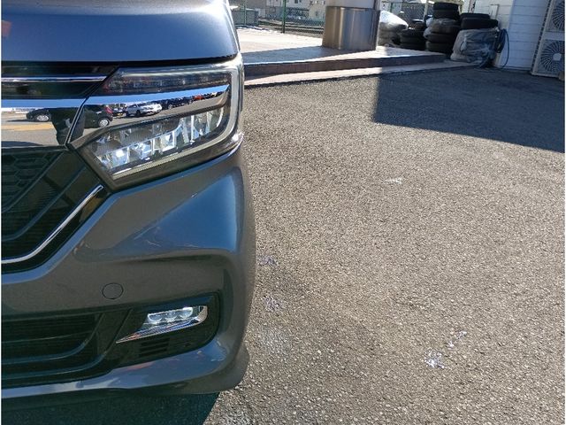 HONDA N BOX CUSTOM 2019 Image 31