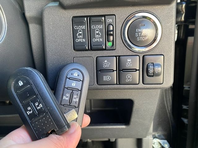 TOYOTA PIXIS MEGA 2019 Image 31