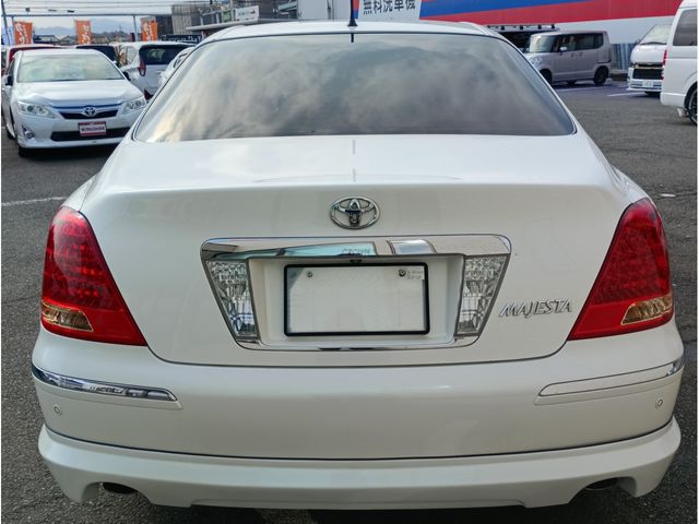 TOYOTA CROWN MAJESTA 2008 Image 31