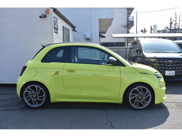 FIAT ABARTH 500E CABRIOLE 2023 Image 31