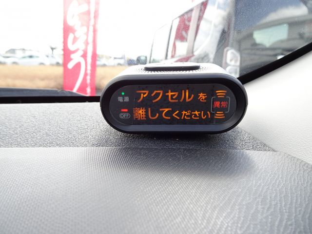 TOYOTA AQUA 2013 Image 31