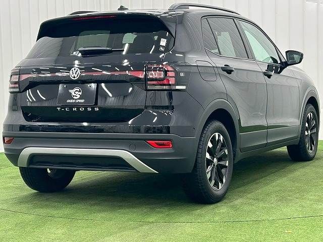 VOLKSWAGEN T-CROSS 2020 Image 31