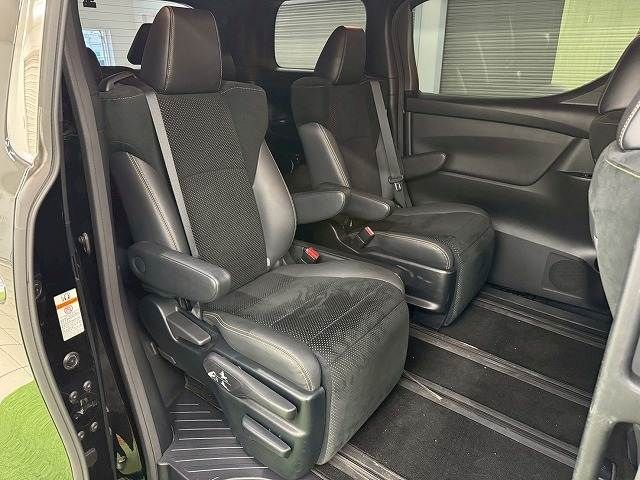 TOYOTA ALPHARD 2021 Image 31