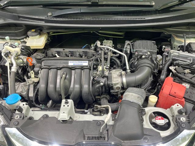 HONDA FIT HYBRID 2016 Image 31