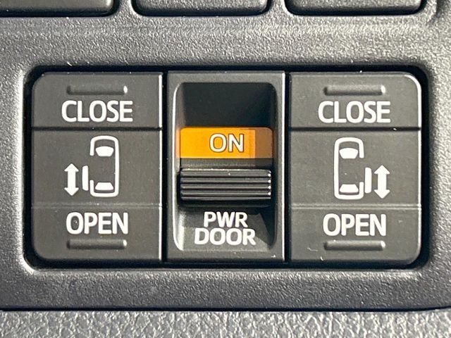 TOYOTA NOAH 2020 Image 31