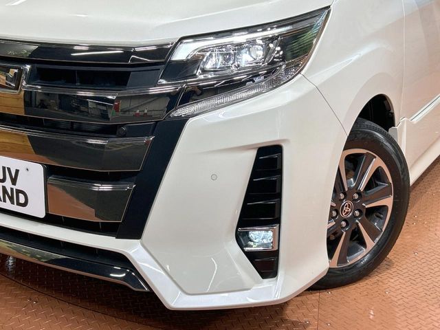TOYOTA NOAH 2020 Image 31