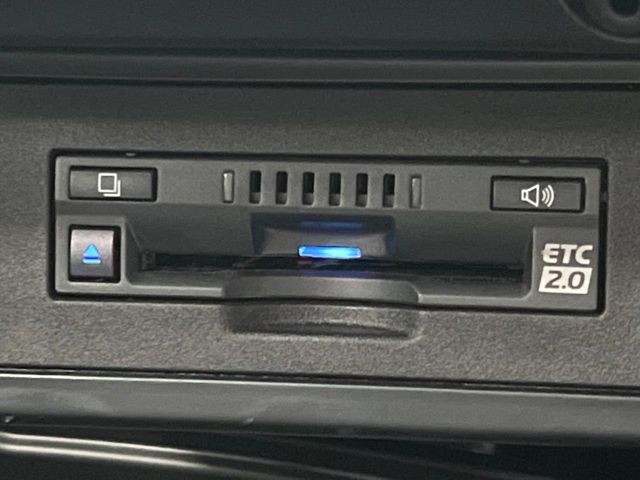 TOYOTA LANDCRUISER PRADO 2023 Image 31