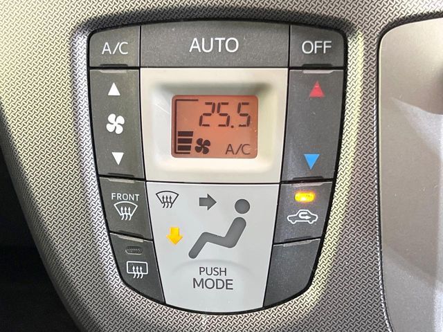 DAIHATSU MOVE CUSTOM 2013 Image 31