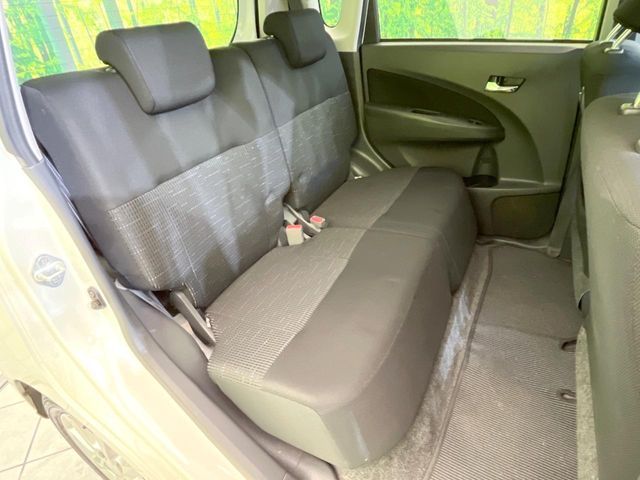 DAIHATSU MOVE CUSTOM 2013 Image 31