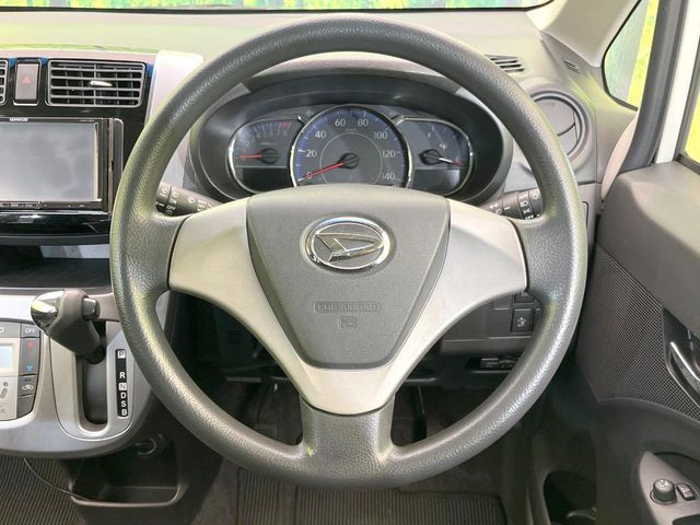 DAIHATSU MOVE CUSTOM 2013 Image 31