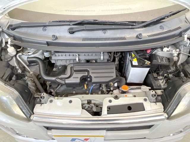 DAIHATSU MOVE CUSTOM 2013 Image 31