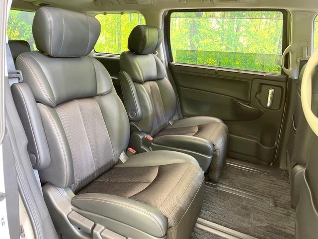 NISSAN ELGRAND 2015 Image 31