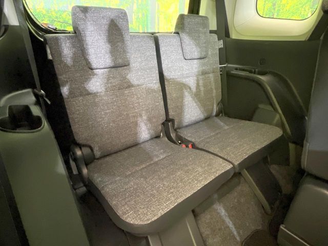 TOYOTA SIENTA HYBRID 2025 Image 31