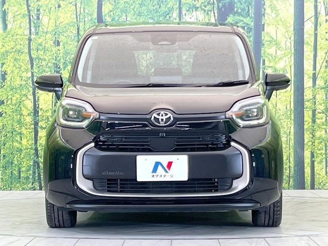 TOYOTA SIENTA HYBRID 2025 Image 31