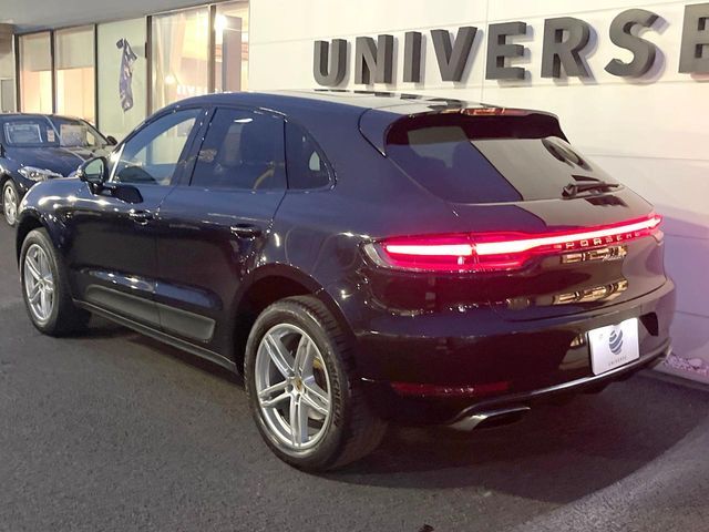 PORSCHE MACAN 2019 Image 31