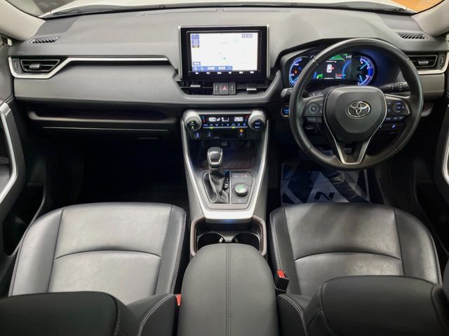 TOYOTA RAV4 HYBRID 4WD 2020 Image 31