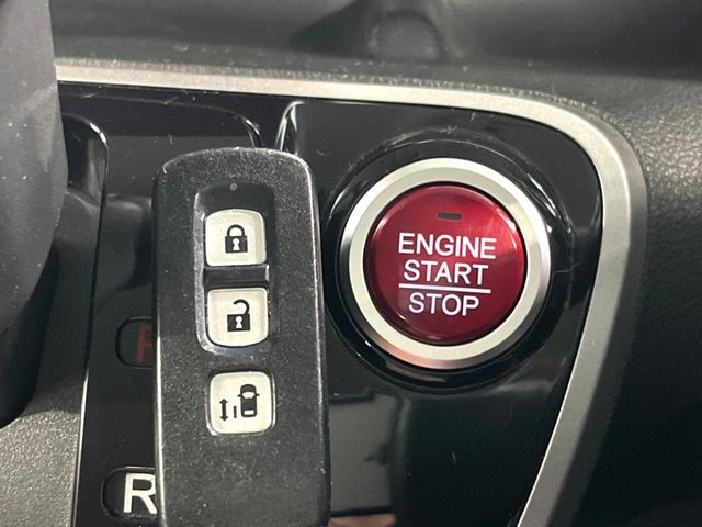 HONDA N BOX 2014 Image 31